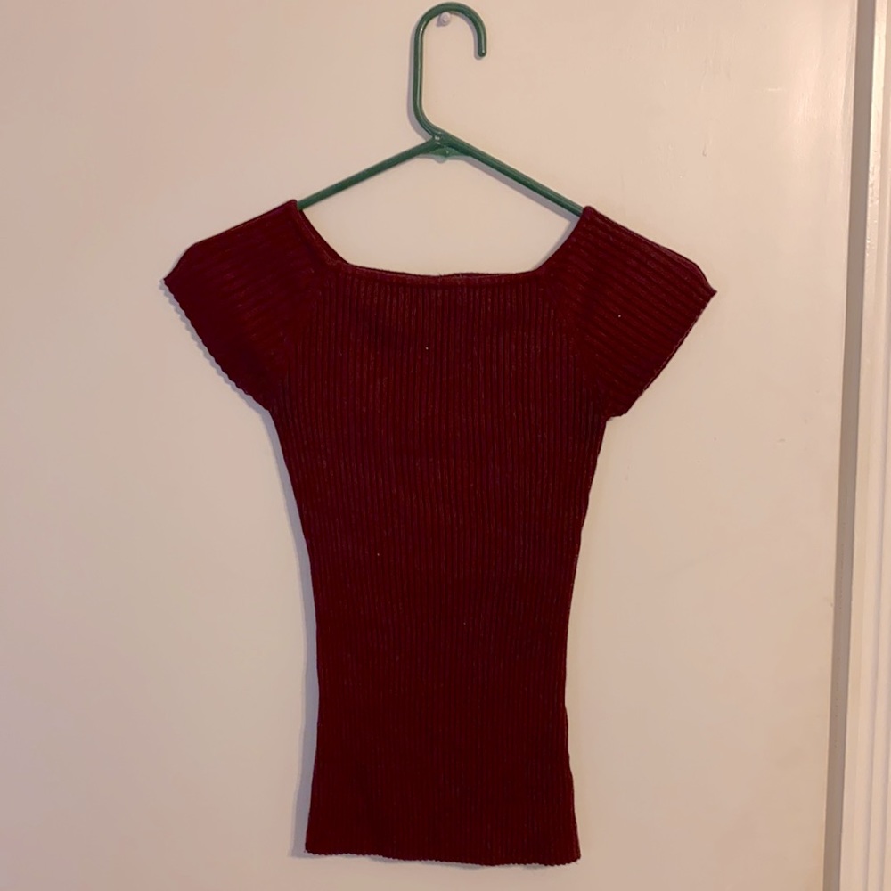 Form fitting red top
